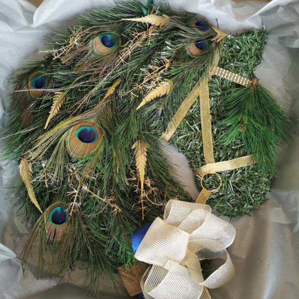 Popular Blue and White Horse Wreath